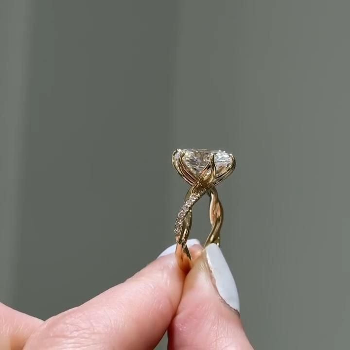 2 carat Elongated Cushion cut lab-grown diamond IGI certified, side stones engagement ring.