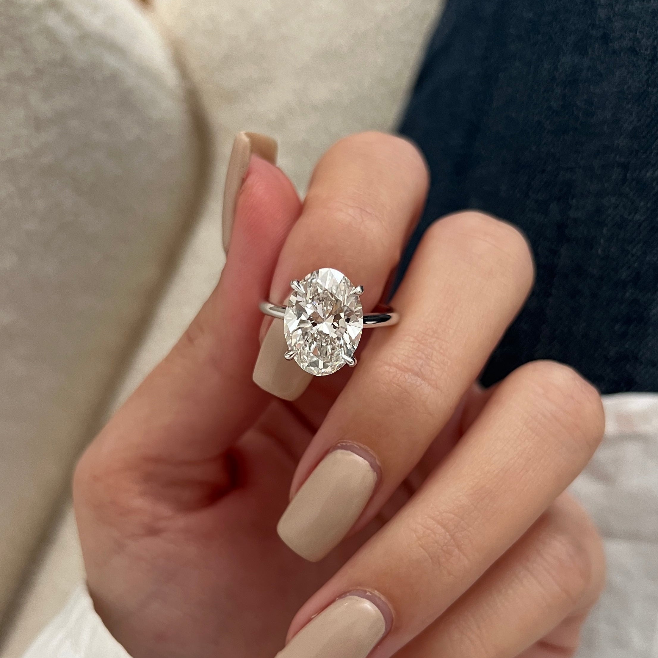 3 carat Oval cut lab-grown diamond IGI certified, engagement ring.