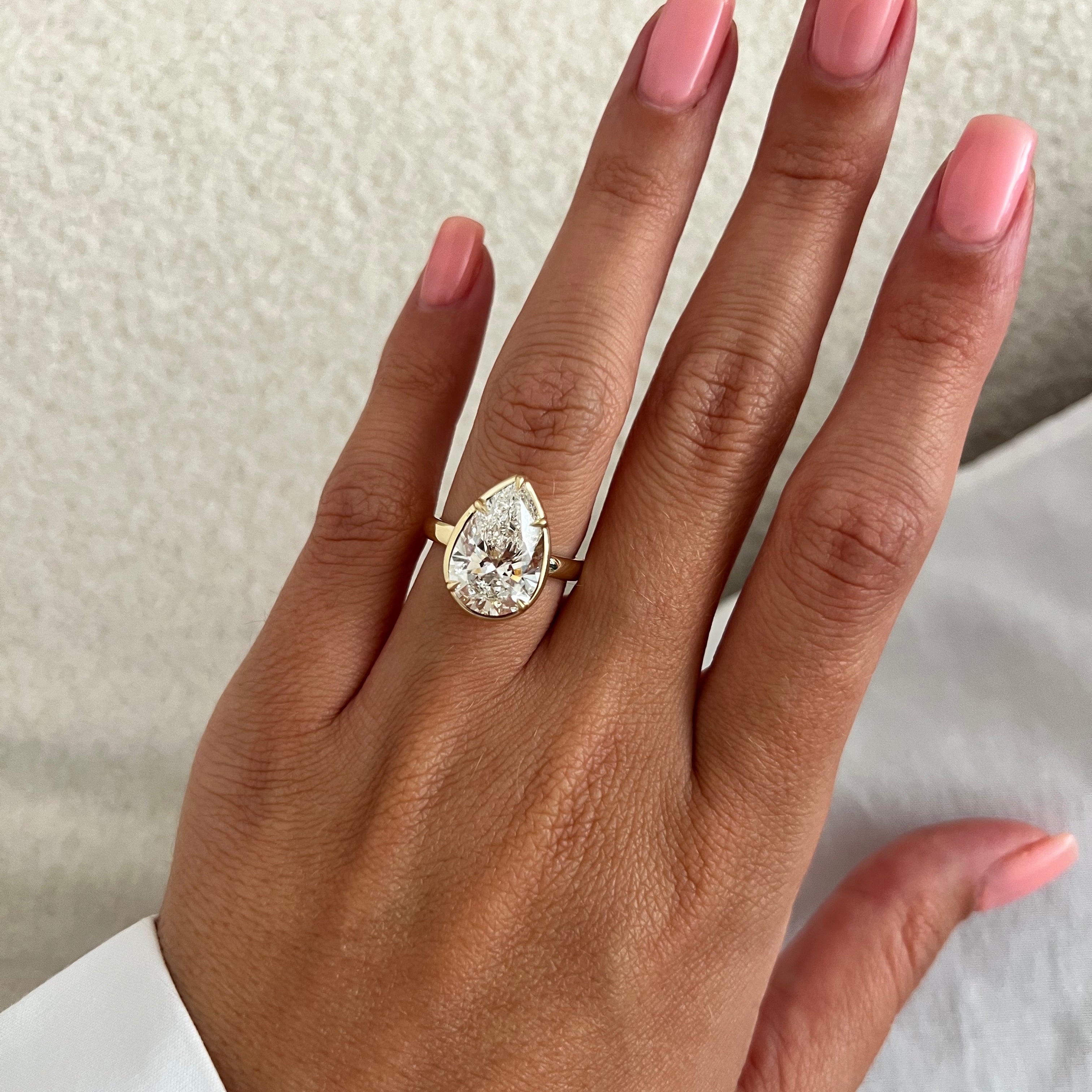 5 carat Radiant cut lab-grown diamond IGI certified, solitaire engagement ring.