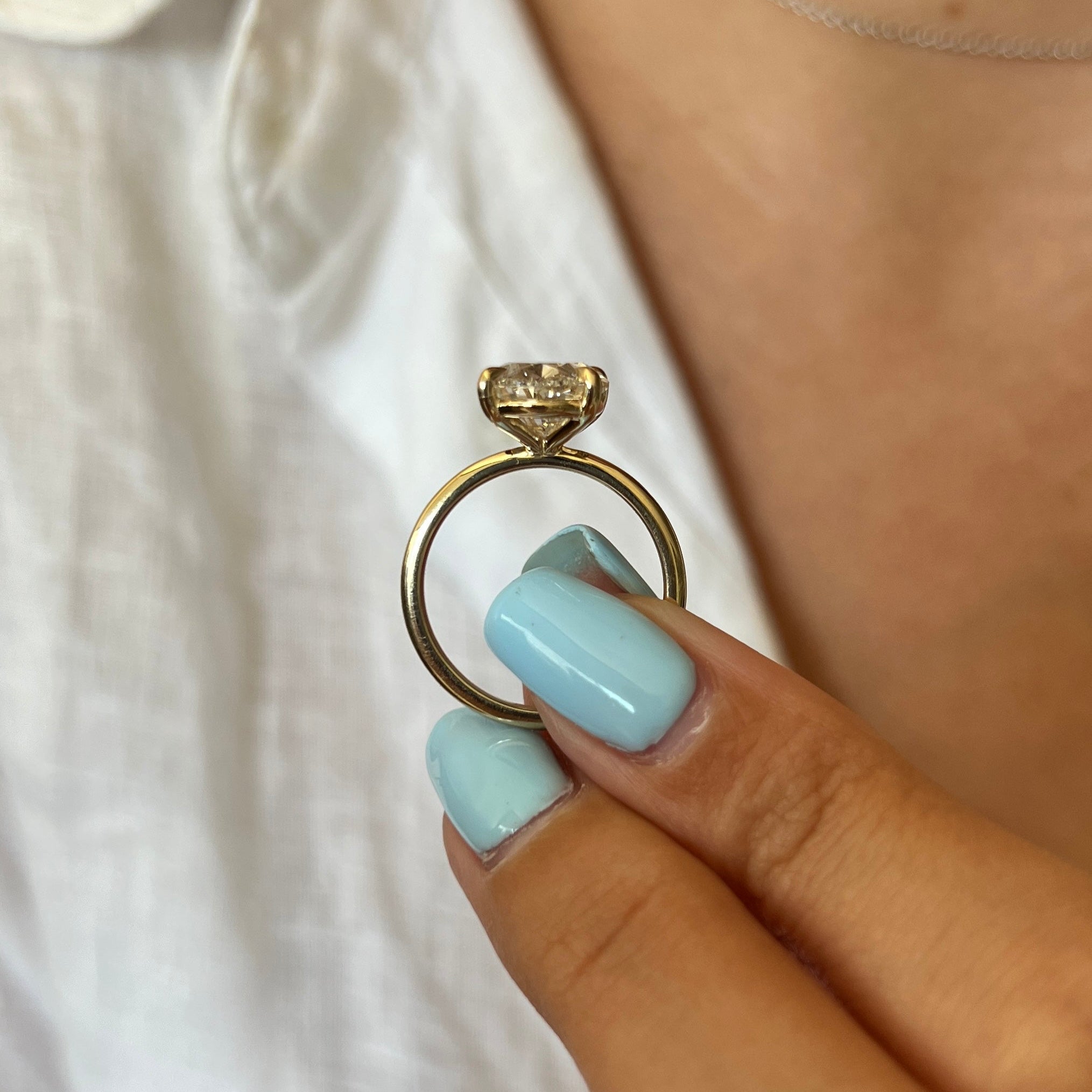 3.5 carat Oval cut lab-grown diamond IGI certified, solitaire engagement ring.